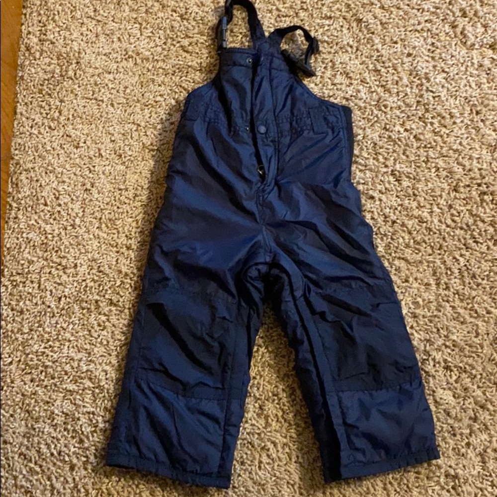 Gap snowpants